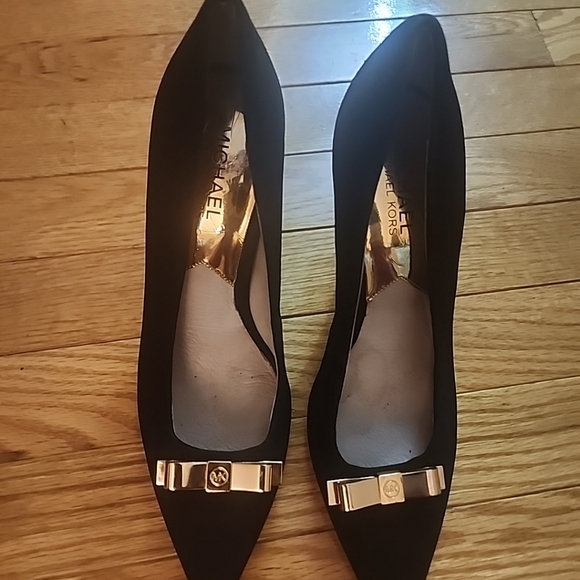 Michael Michael Kors Vivienne Stiletto Heels - Picture 2 of 7